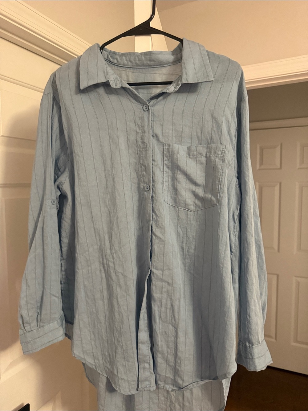 SHEIN Light Blue Women's Long-Sleeve Button Down Shirt